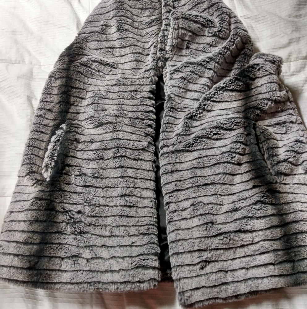 Keren Hart vest